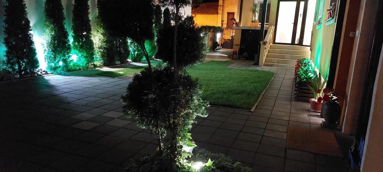Apartments Sofija Ni Dış mekan fotoğraf